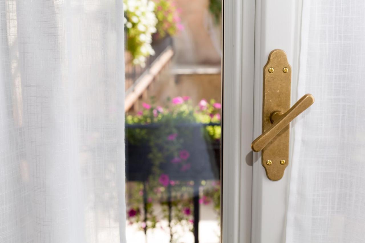 Colle Ameno Room And Breakfast Rovereto  Exterior foto